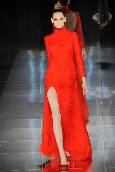 Look 26